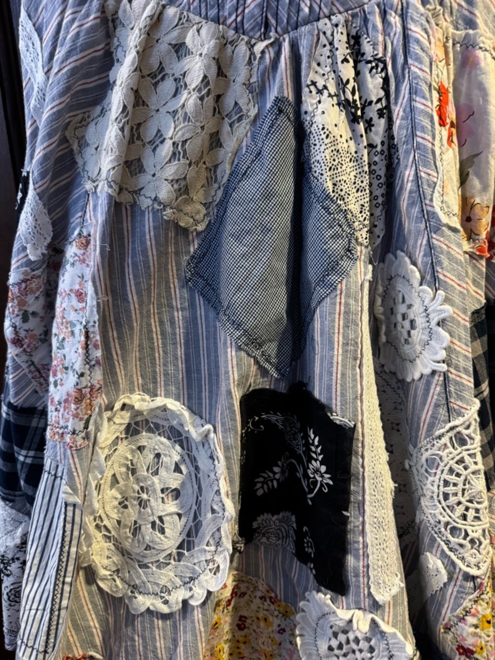 PILCRO by Anthropologie blue lace patchwork dress in blue motif size 12 - Picture 4 of 6